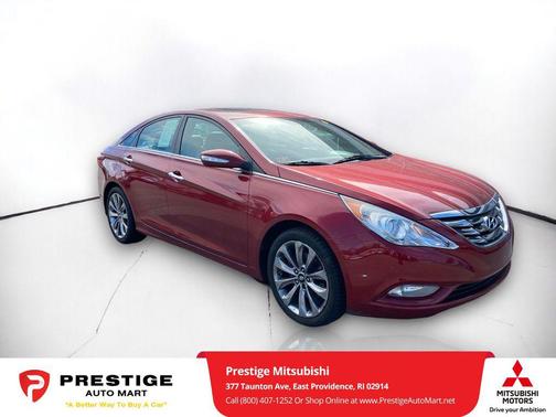 2011 Hyundai SONATA Limited 2.0T