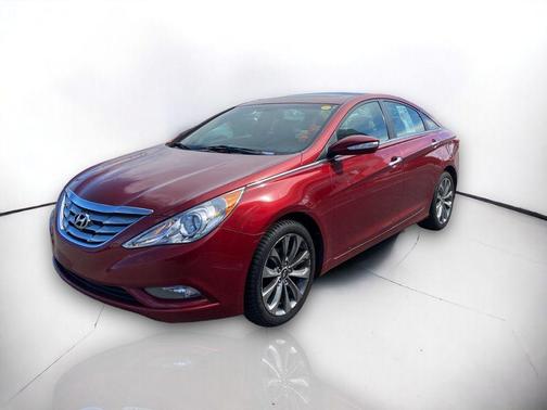 2011 Hyundai SONATA Limited 2.0T