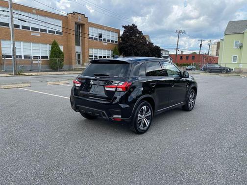 2025 Mitsubishi Outlander Sport 2.0 ES