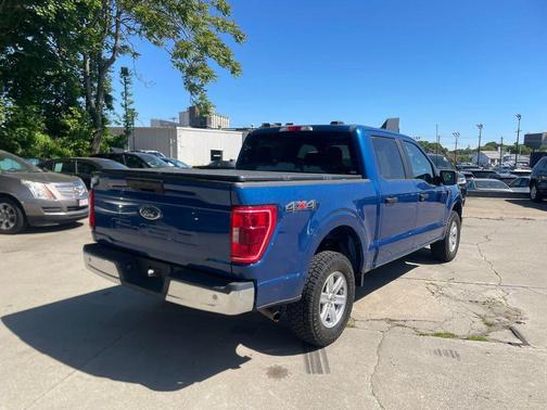 Atlas Blue Metallic 2022 Ford F-150 XLT