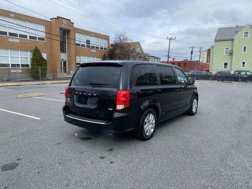 2017 Dodge Grand Caravan SE