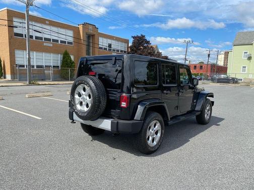 2015 Jeep Wrangler Unlimited Sahara