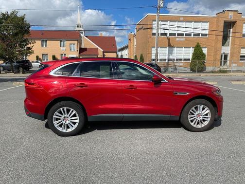 2018 Jaguar F-PACE 35t Prestige