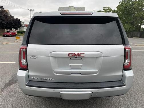 2018 GMC Yukon XL SLT
