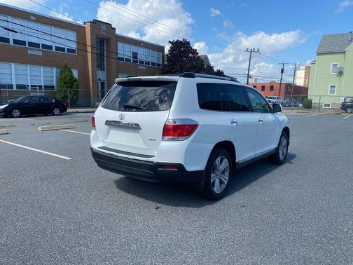 2013 Toyota Highlander Limited