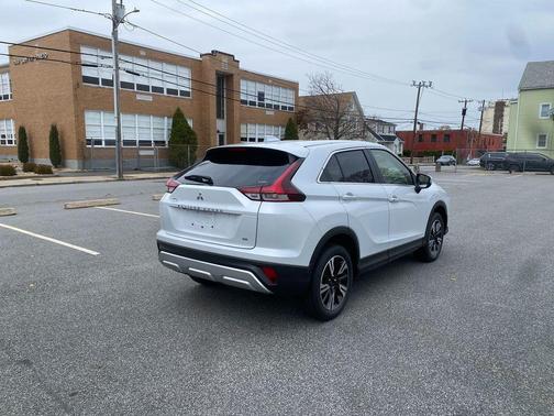 2026 Mitsubishi Eclipse Cross SE