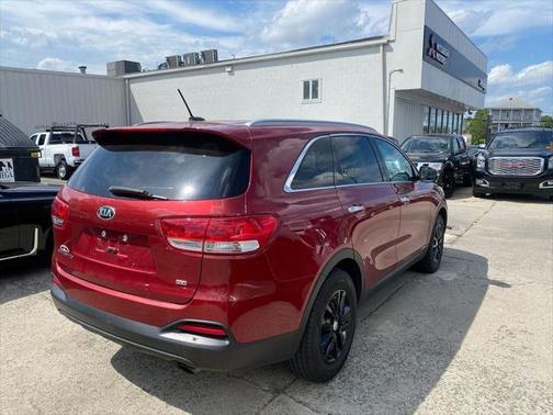 2017 Kia Sorento LX