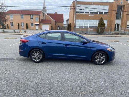 2018 Hyundai ELANTRA Value Edition
