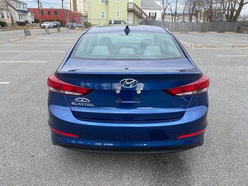 2018 Hyundai ELANTRA Value Edition