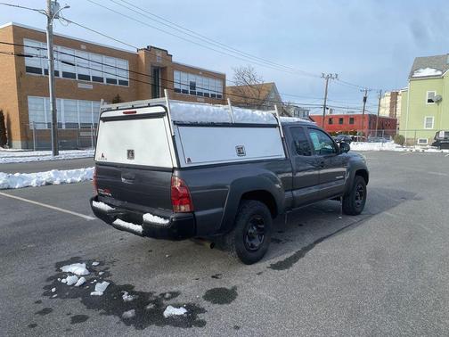 2014 Toyota Tacoma Base