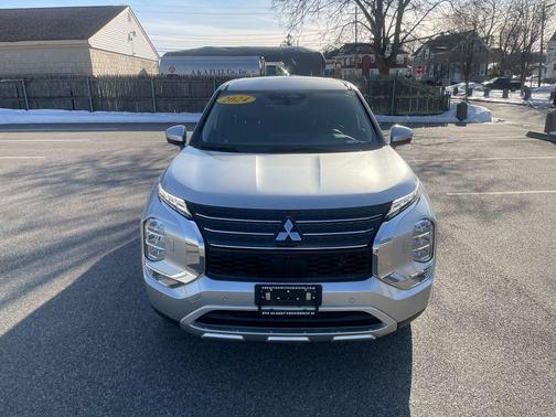 2024 Mitsubishi Outlander SE 2.5 S-AWC