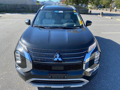 2023 Mitsubishi Outlander PHEV SEL