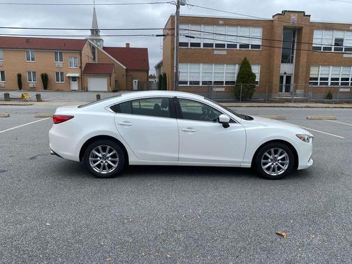 2017 Mazda Mazda6 Sport