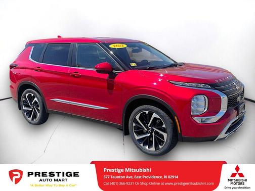 Red Diamond 2022 Mitsubishi Outlander SE
