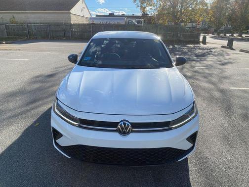 2025 Volkswagen Jetta 1.5T Sport