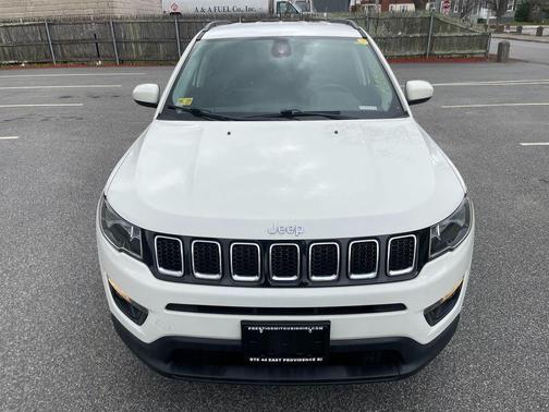 White Clearcoat 2019 Jeep Compass Latitude
