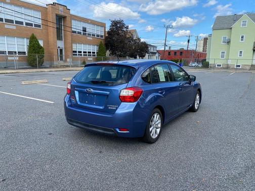 2014 Subaru Impreza 2.0i Premium