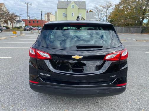 2021 Chevrolet Equinox LS
