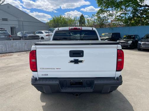 Summit White 2018 Chevrolet Colorado ZR2