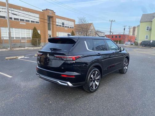 2026 Mitsubishi Outlander SE 2.5 S-AWC