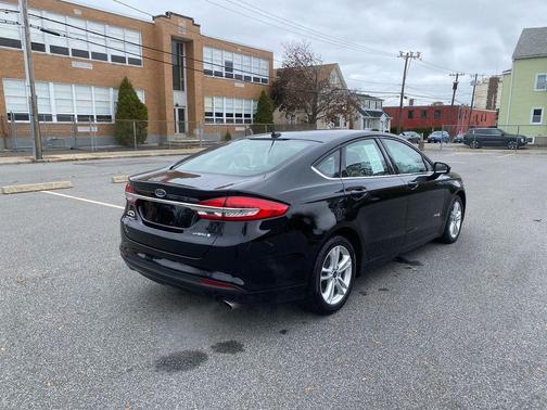 2018 Ford Fusion Hybrid S