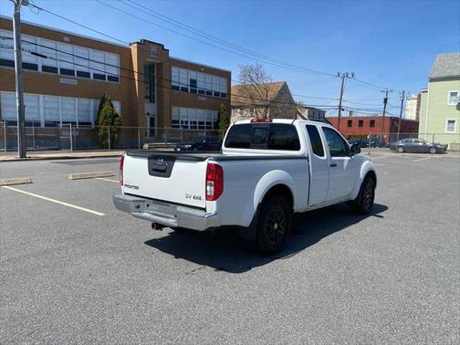 2015 Nissan Frontier SV