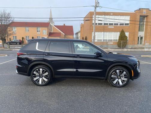 2026 Mitsubishi Outlander SE 2.5 S-AWC