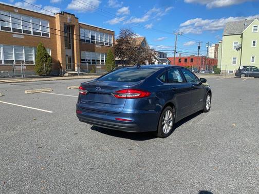 2019 Ford Fusion Hybrid SE