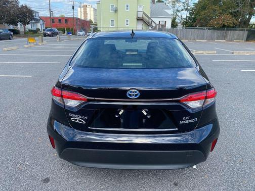 2024 Toyota Corolla Hybrid LE