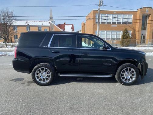 2018 GMC Yukon SLE