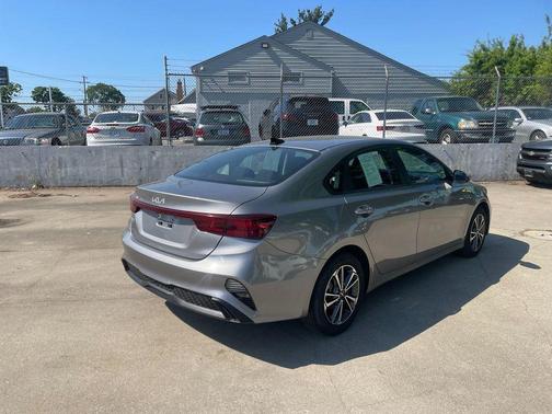 Steel Gray 2024 Kia Forte LXS