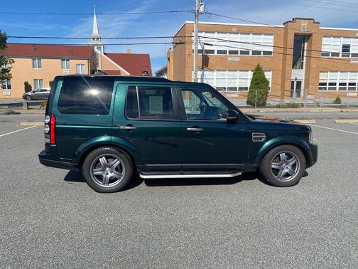 2016 Land Rover LR4 Base