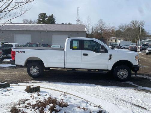 Oxford White 2022 Ford F-250 XL