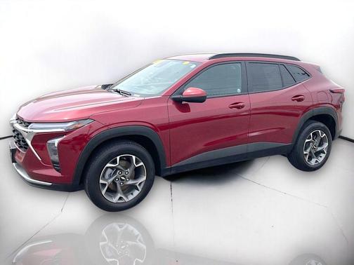 Crimson Metallic 2025 Chevrolet Trax LT