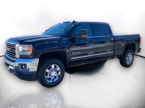 2017 GMC Sierra 2500 SLT