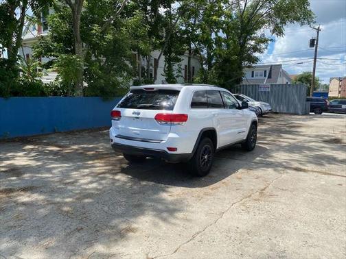 2018 Jeep Grand Cherokee Laredo E