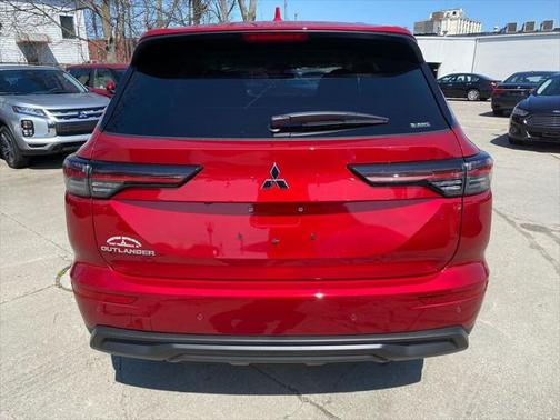 2025 Mitsubishi Outlander ES 2.5 S-AWC
