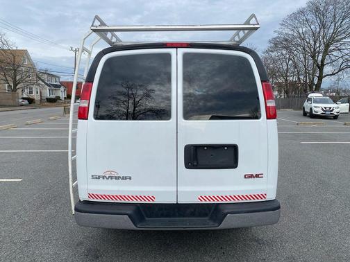 2021 GMC Savana 2500 Work Van