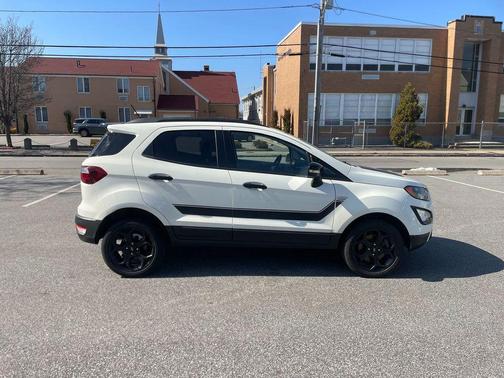 2021 Ford EcoSport SES