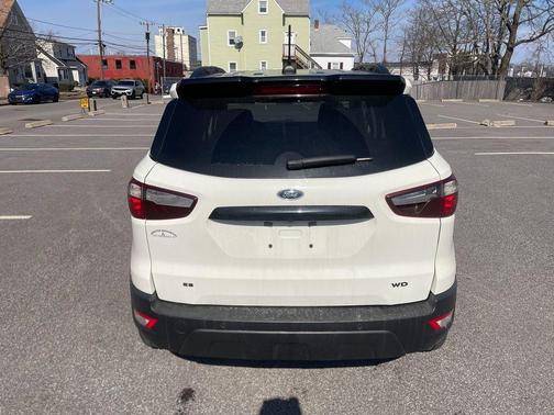 2021 Ford EcoSport SES