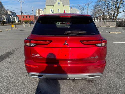 2025 Mitsubishi Outlander PHEV SE S-AWC