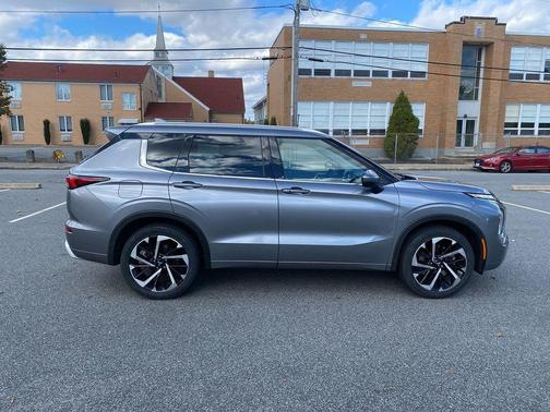 2022 Mitsubishi Outlander SEL 2.5 S-AWC