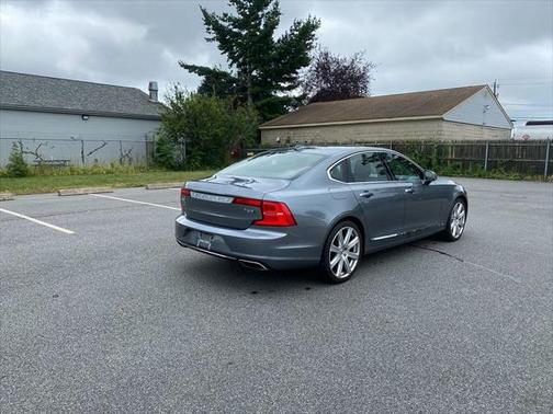 2017 Volvo S90 T6 Inscription