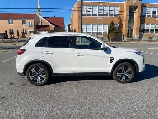 2020 Mitsubishi Outlander Sport 2.0 ES