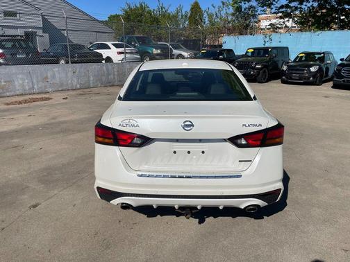 Pearl White Tricoat 2020 Nissan Altima Platinum VC-Turbo FWD