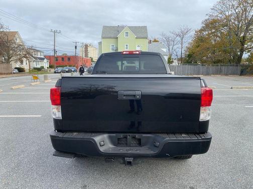 2011 Toyota Tundra Grade