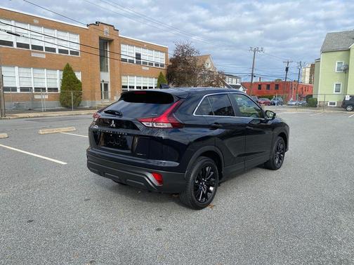 2026 Mitsubishi Eclipse Cross LE