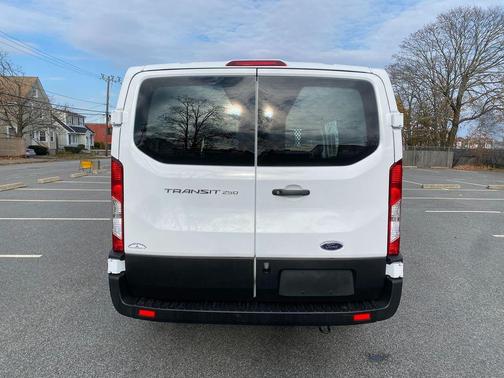 2024 Ford Transit-250 Base