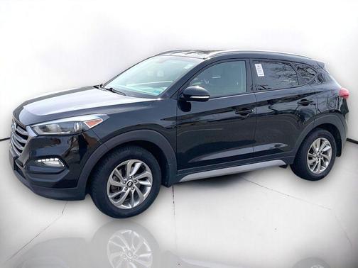 2017 Hyundai TUCSON SE Plus