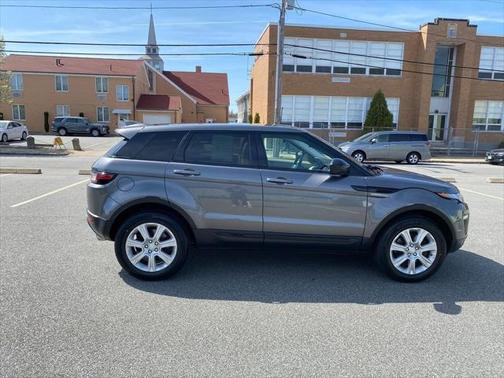 2017 Land Rover Range Rover Evoque SE